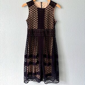 Sundance Avery Embroidered Lace Mesh Overlay Navy Dress Sleeveless Party